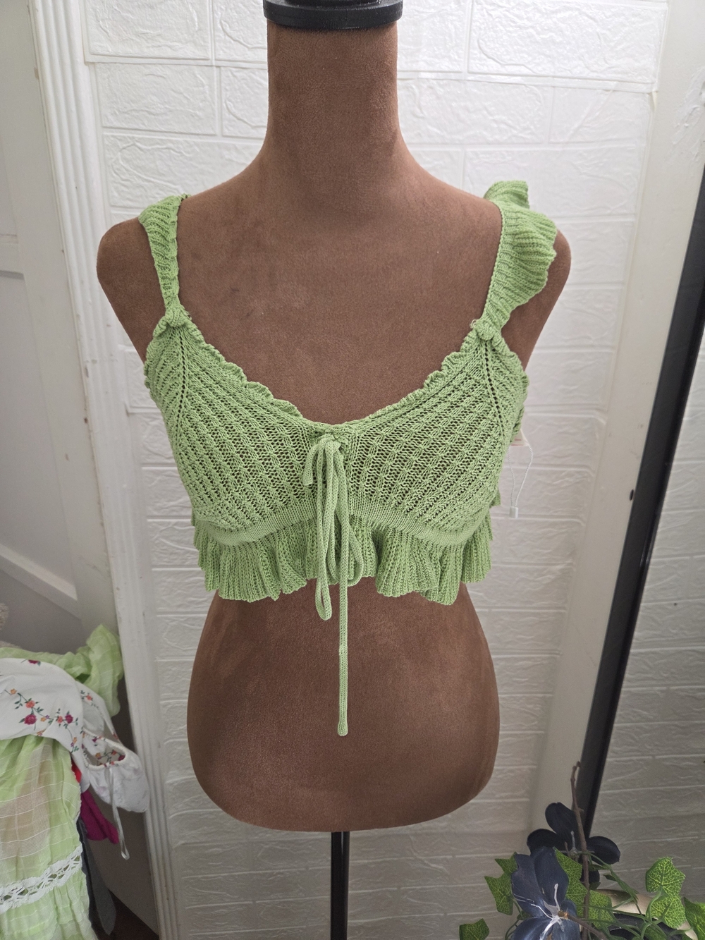 ROMWE Light Green Knit Ruffle Tie-Front Crop Top